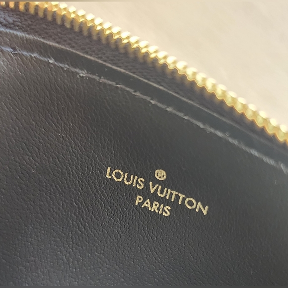 Louis Vuitton Authentic BiColor Empriente Bill Pouch with Dust Bag! - Picture 8 of 15